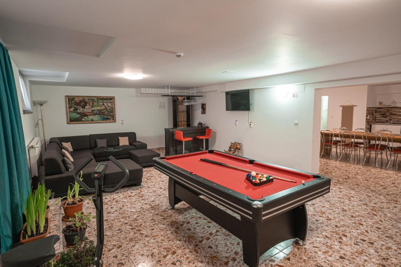 Hotel Casa Danei à Braşov Extérieur photo