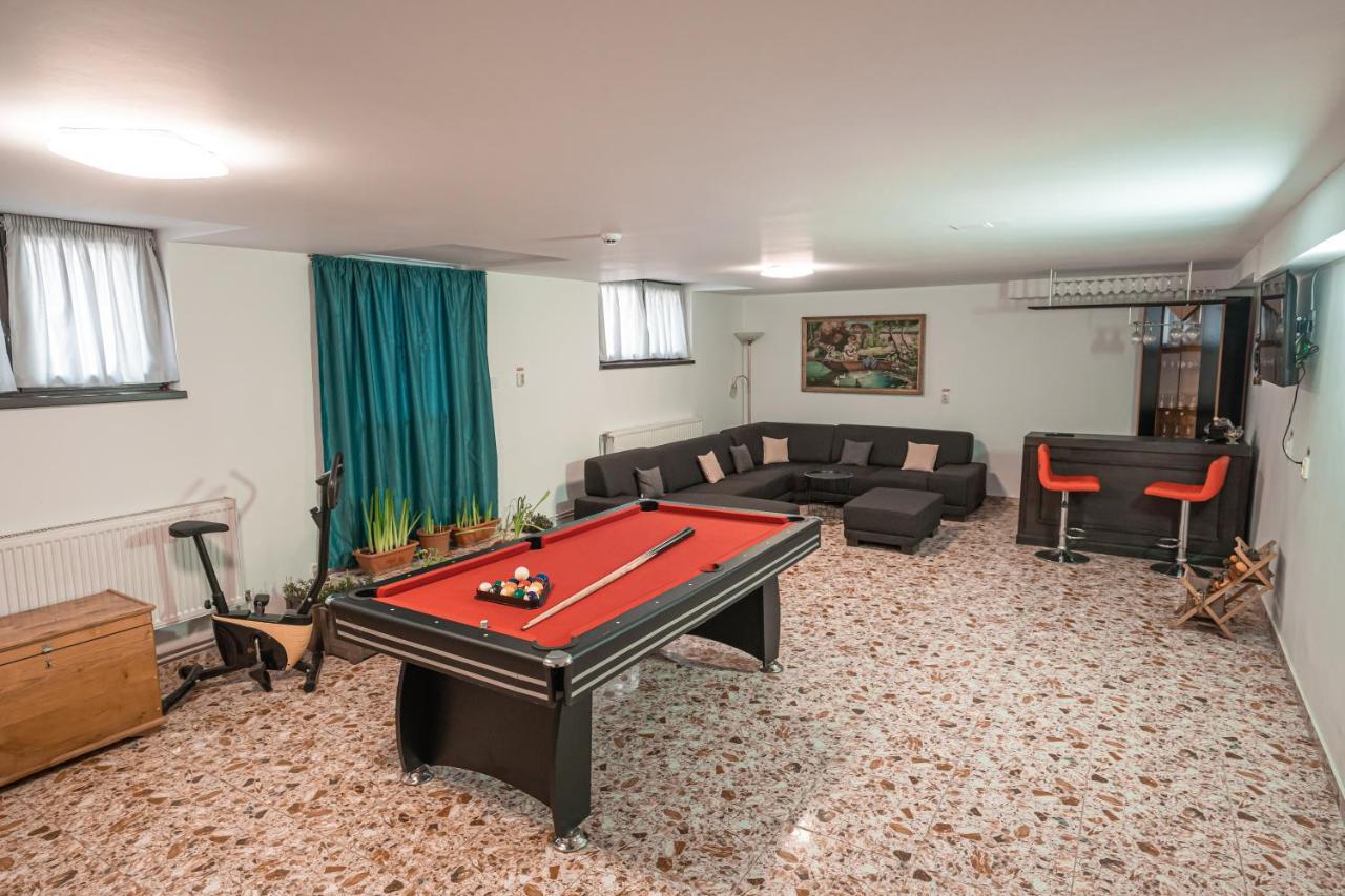 Hotel Casa Danei à Braşov Extérieur photo