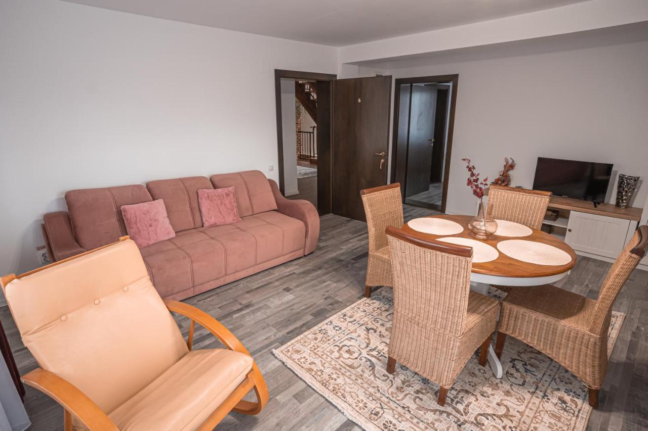 Hotel Casa Danei à Braşov Extérieur photo