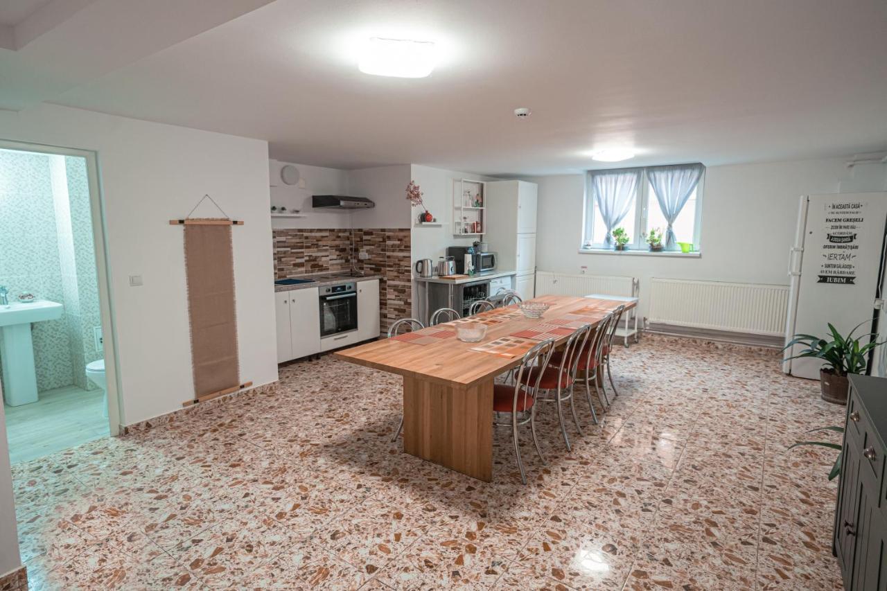 Hotel Casa Danei à Braşov Extérieur photo